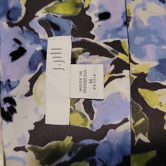 J. Jill floral pleated dress or blouse, size medium petite - Picture 2 of 6